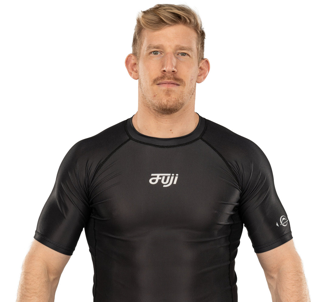 FUJI Flow Tech Short Sleeve Rashguard Black - Jitsu Armor